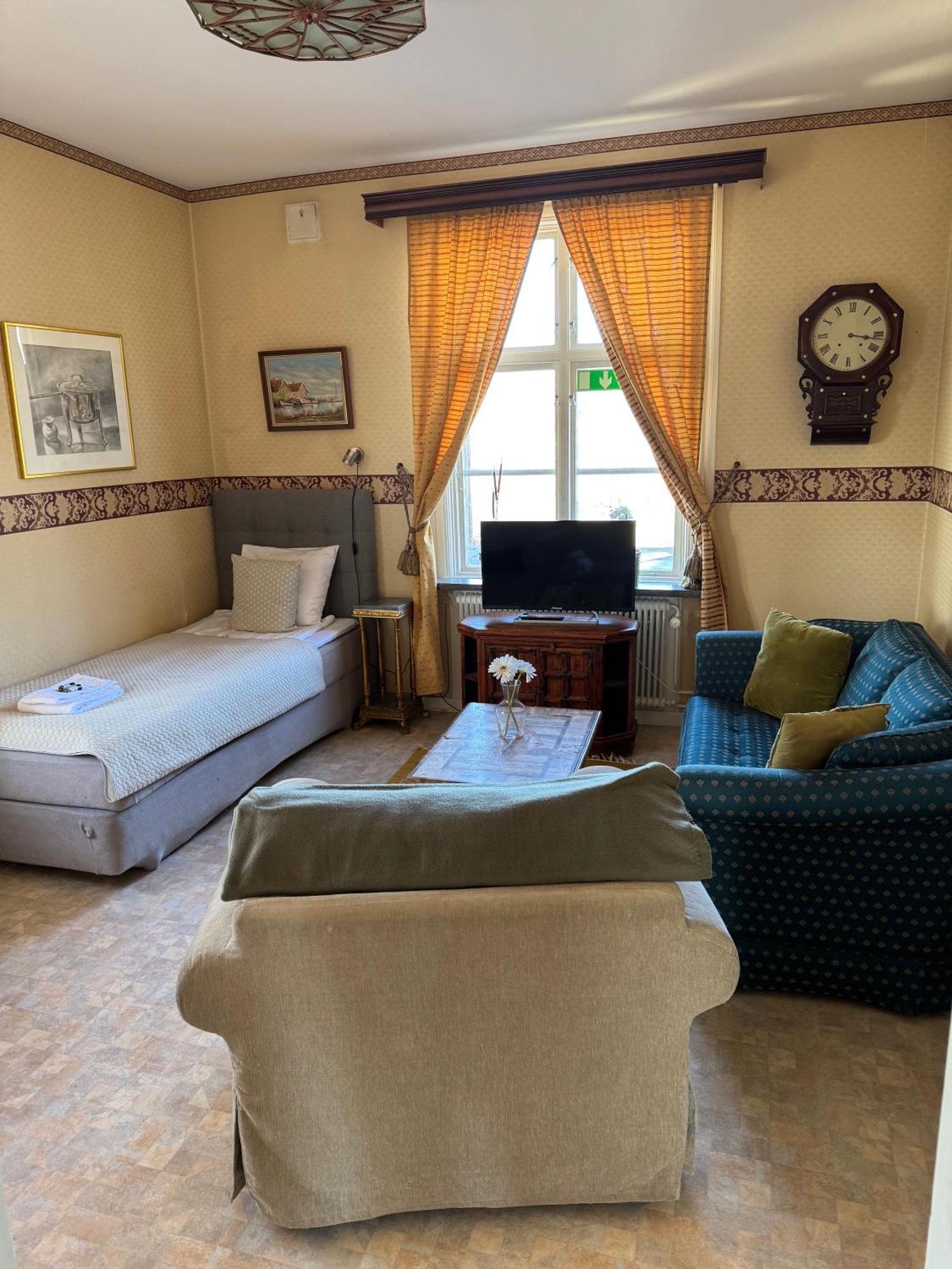 Brunsbo G:A Biskopsgard Hotell & Konferens Skara Zewnętrze zdjęcie
